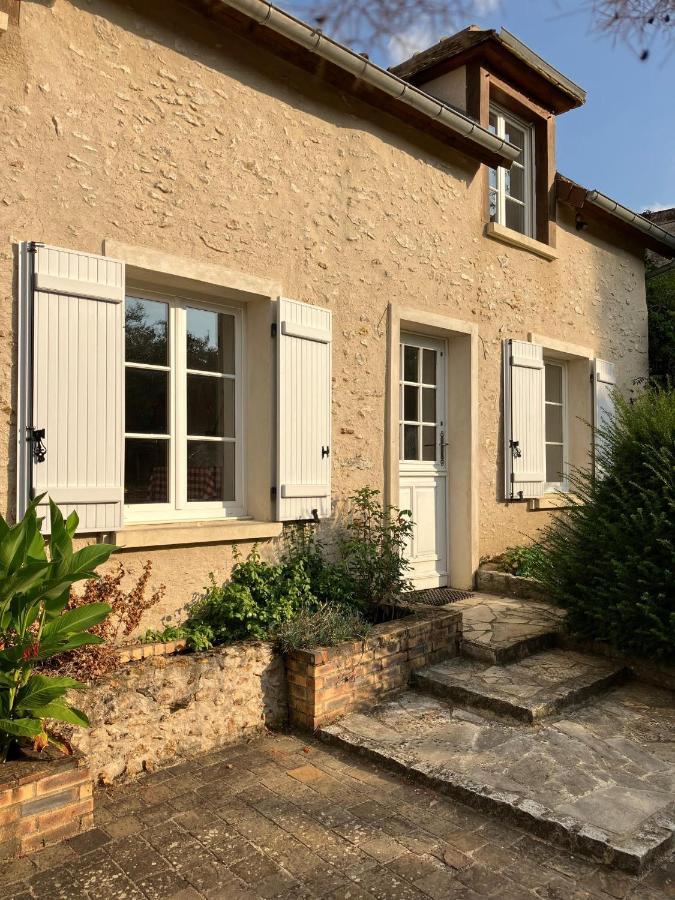 La Petite Maison De La Vallee Bazainville ภายนอก รูปภาพ