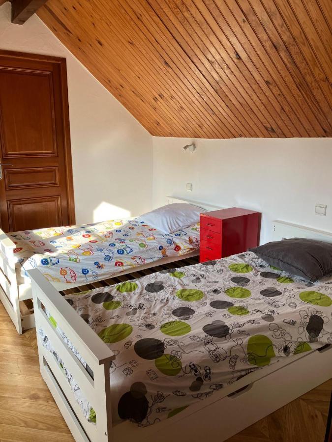 La Petite Maison De La Vallee Bazainville ภายนอก รูปภาพ
